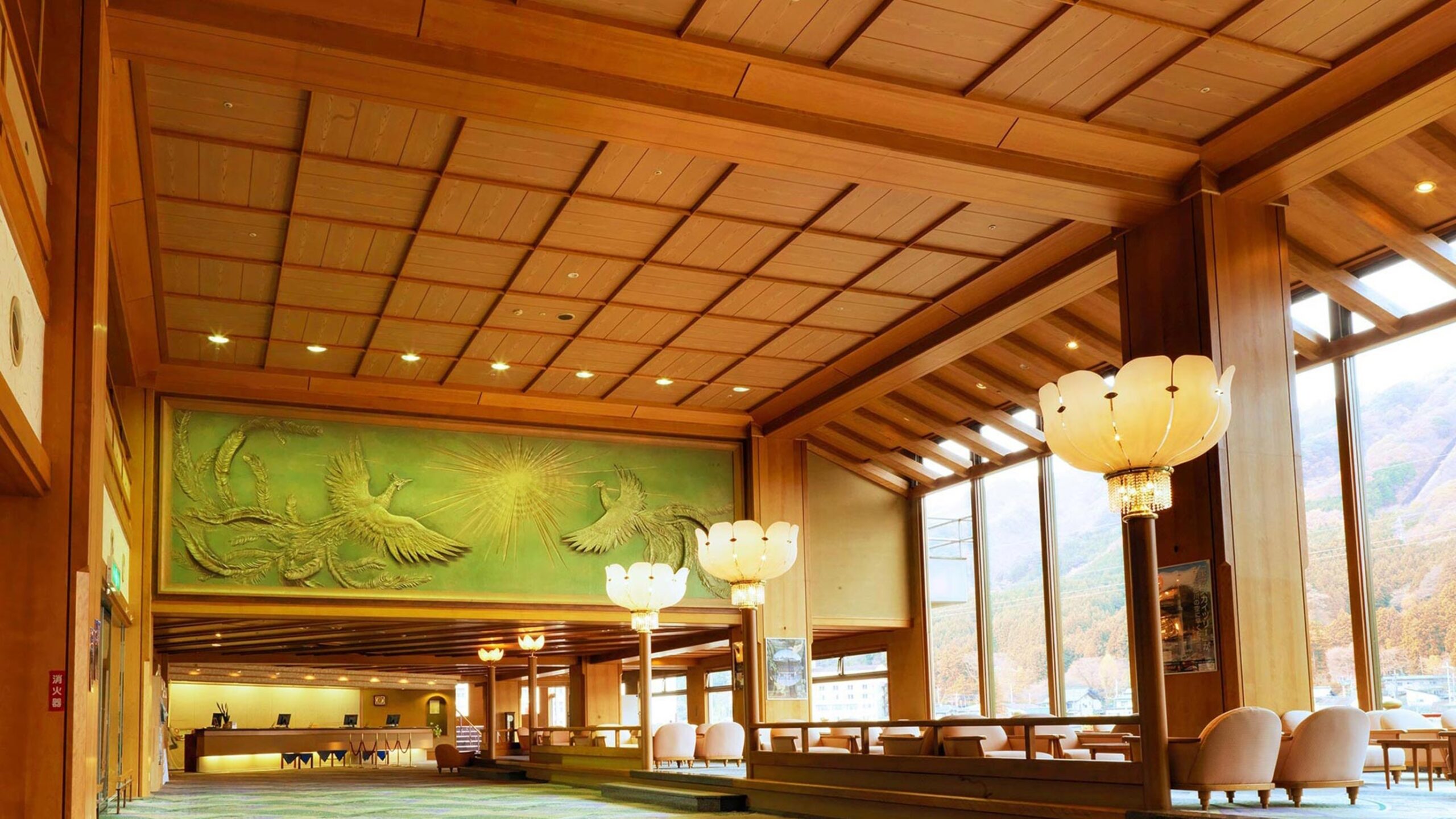 ホテル鬼怒川御苑の渓谷ビュー和室