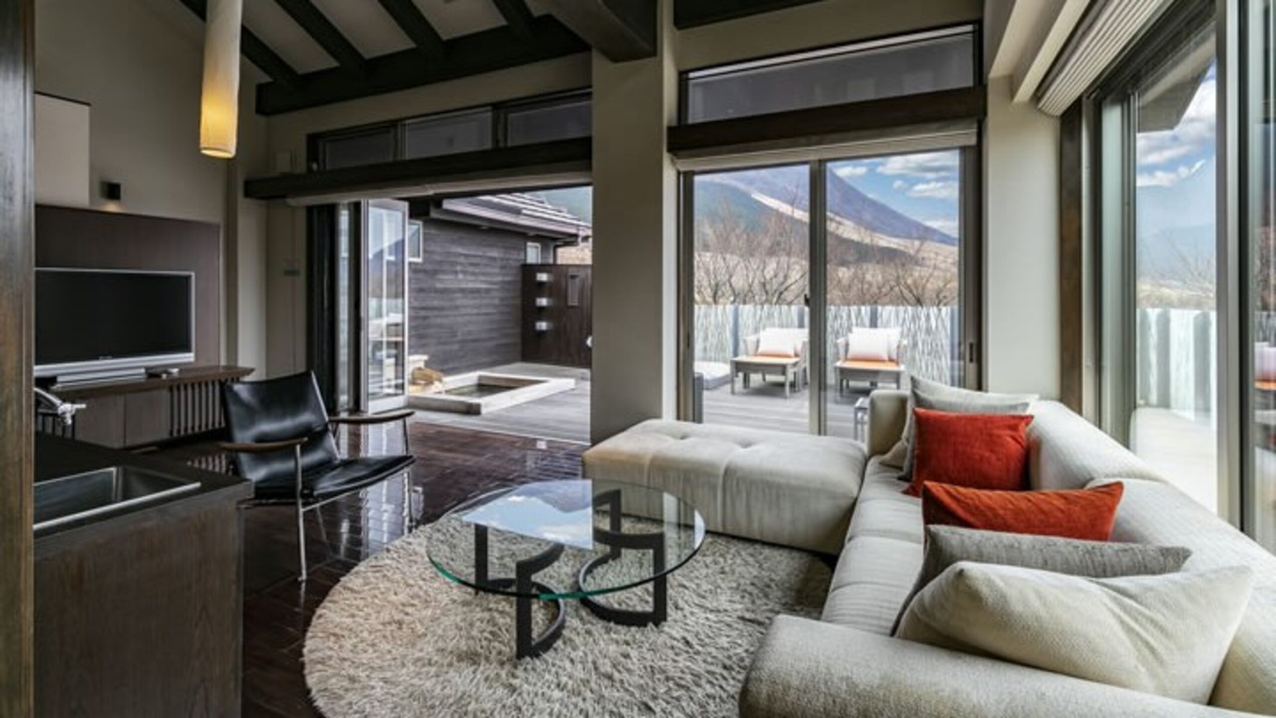 奥宿無相荘 由布岳 露天風呂 客室