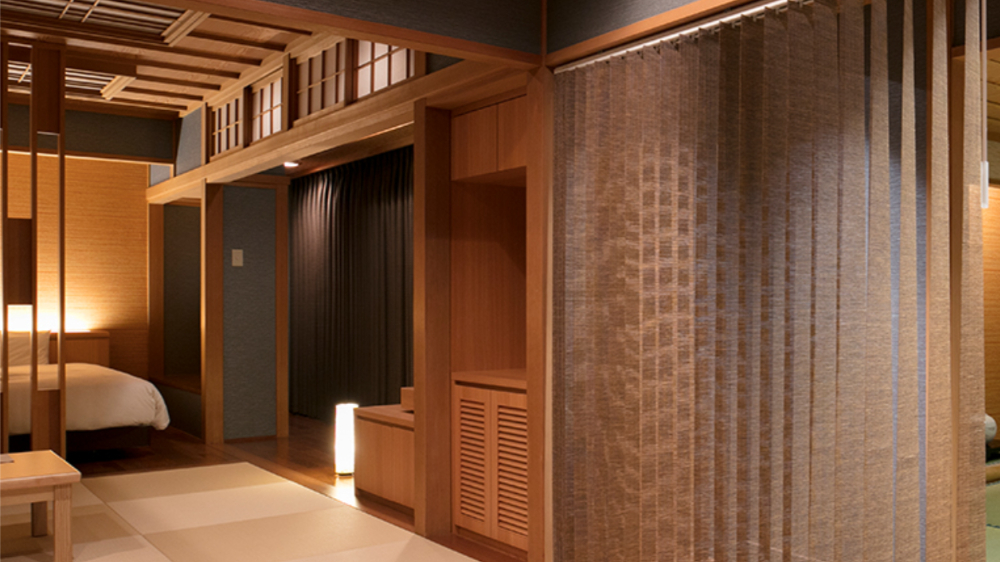 nagoya-garden-palace-japanese-western-room